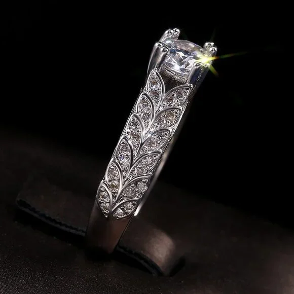 🍁 925 Silver Crystal Zircon Stone Unique Leaf Design Ring for Women, VIP341 - Picture 4 of 10